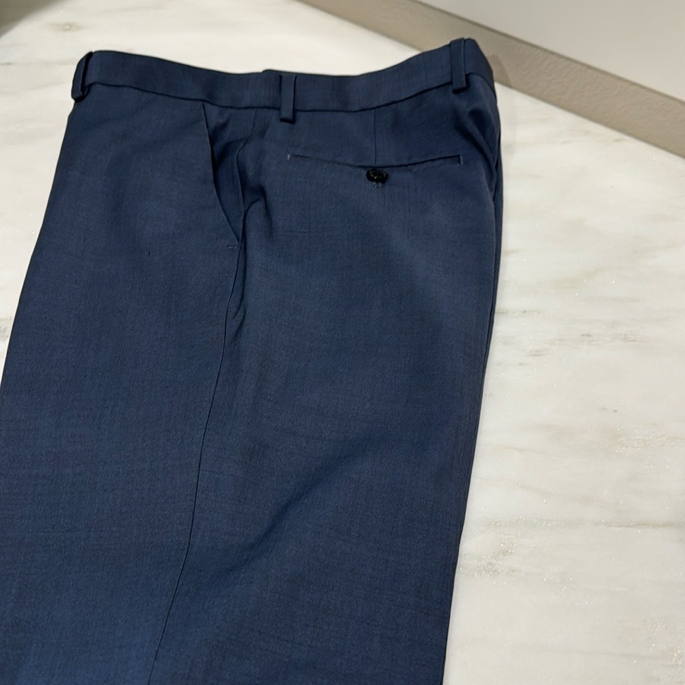 Men’s/Boys Express Navy Dress Pants. 29x34. NWOT